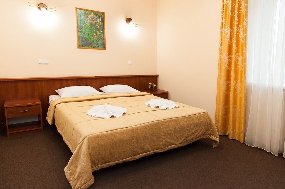 U Fontana Hotel 민스크 외부 사진
