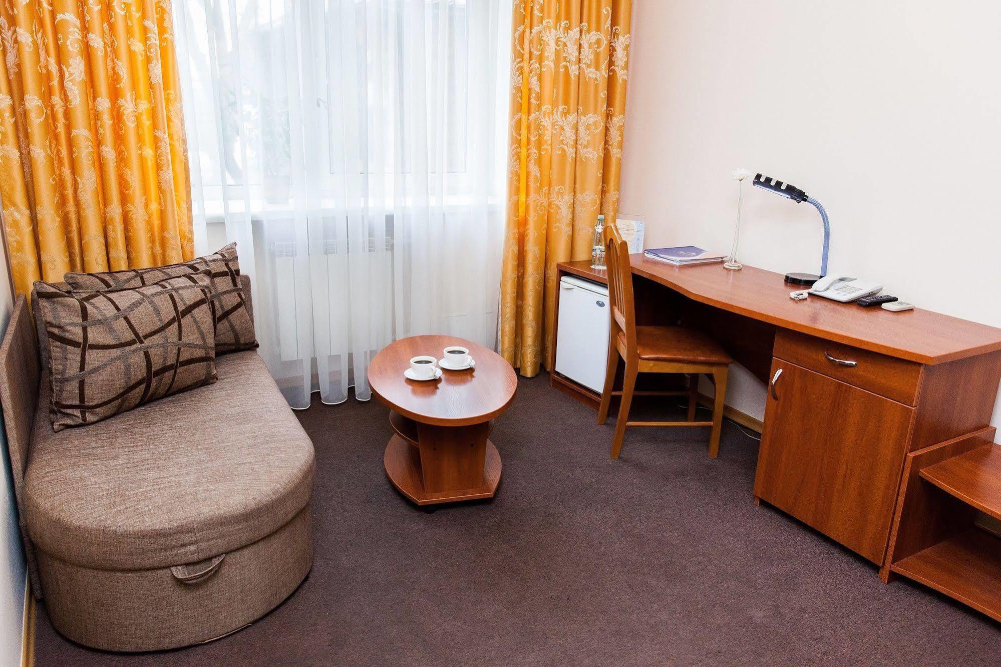 U Fontana Hotel 민스크 외부 사진